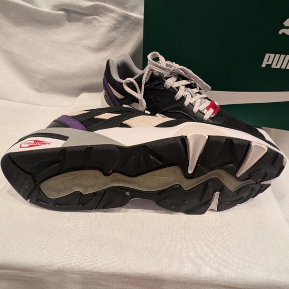 PUMA R698 "Reverse Classics" Men's Lace Up Black Sneakers - Picture 3 of 4